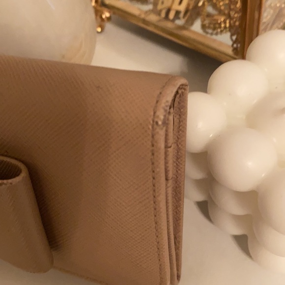 AUTHENTIC Prada Wallet - Picture 4 of 7